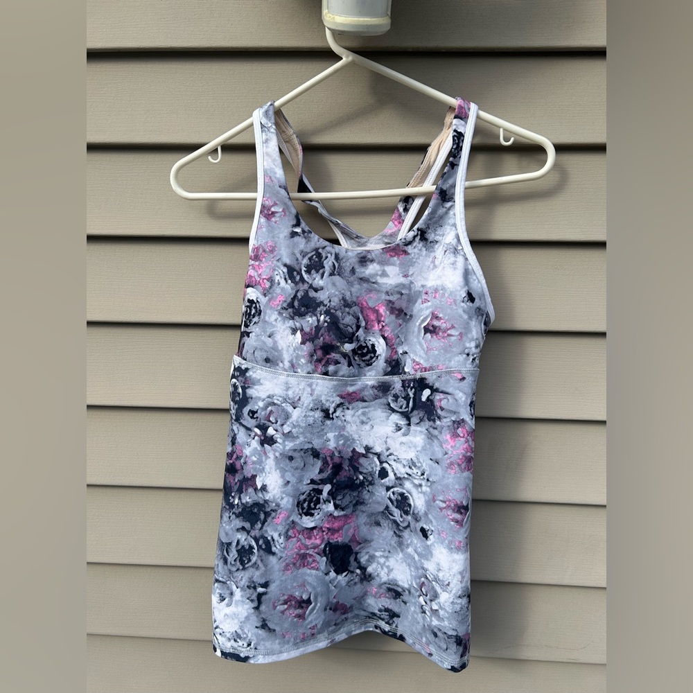 Lululemon floral print tank top